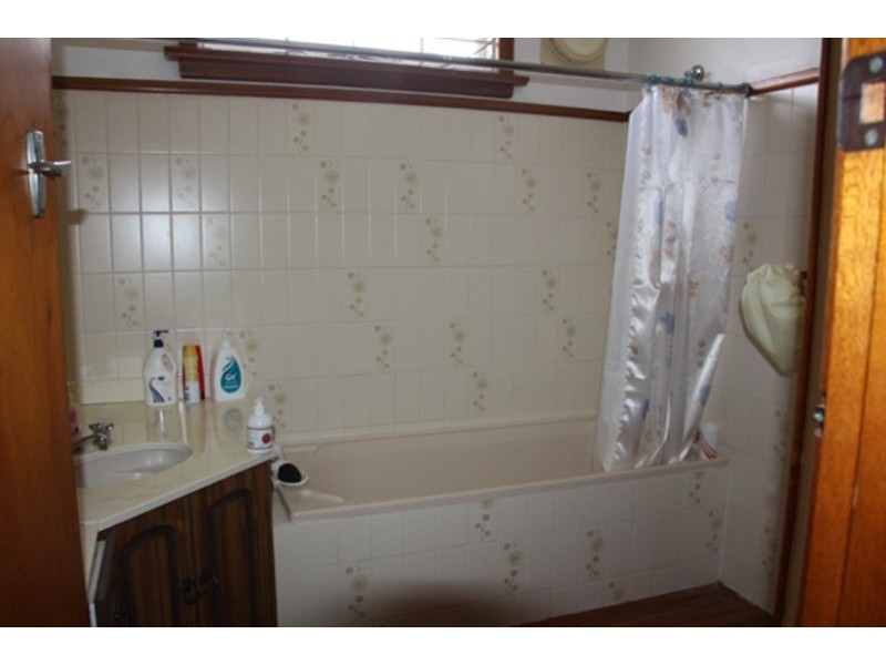 2 GLYN Street, Wiley Park NSW 2195