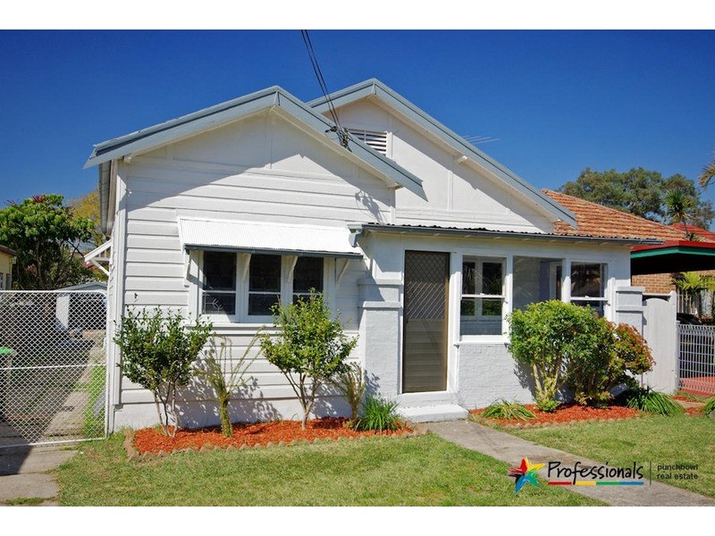 702 PUNCHBOWL Road, Wiley Park NSW 2195