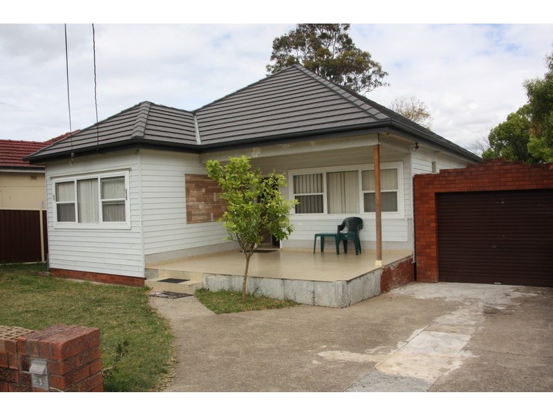 3 Linden  Avenue, Punchbowl NSW 2196