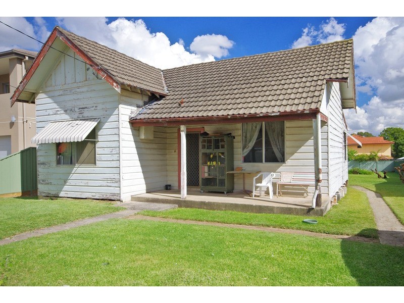 25  augusta Street, Punchbowl NSW 2196