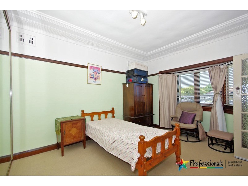 13 CHRISTIAN Road, Punchbowl NSW 2196