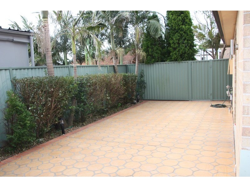 76A VICTORIA  Road, Punchbowl NSW 2196