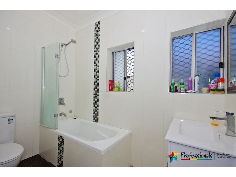 38 MOXON  Road, Punchbowl NSW 2196