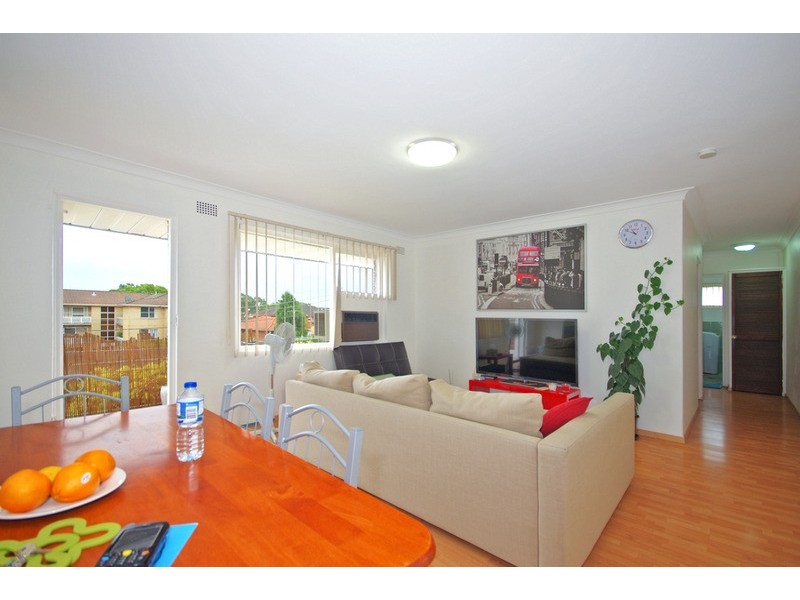 8/30 denman Avenue, Wiley Park NSW 2195