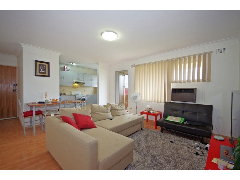 8/30 denman Avenue, Wiley Park NSW 2195