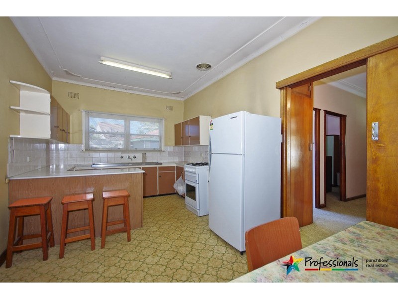 5 REID Avenue, Clemton Park NSW 2206