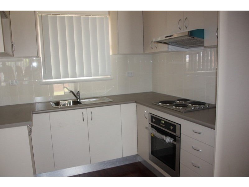 8/25 BLENMAN Avenue, Punchbowl NSW 2196