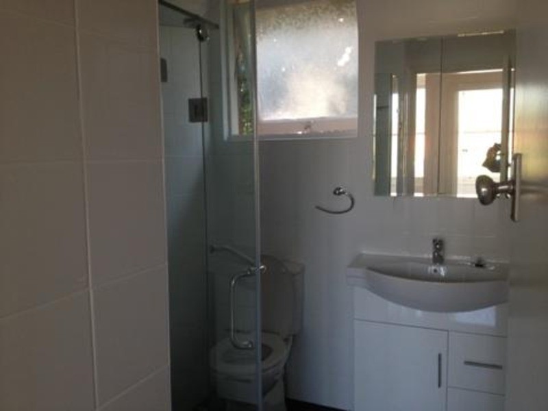 8/25 BLENMAN Avenue, Punchbowl NSW 2196