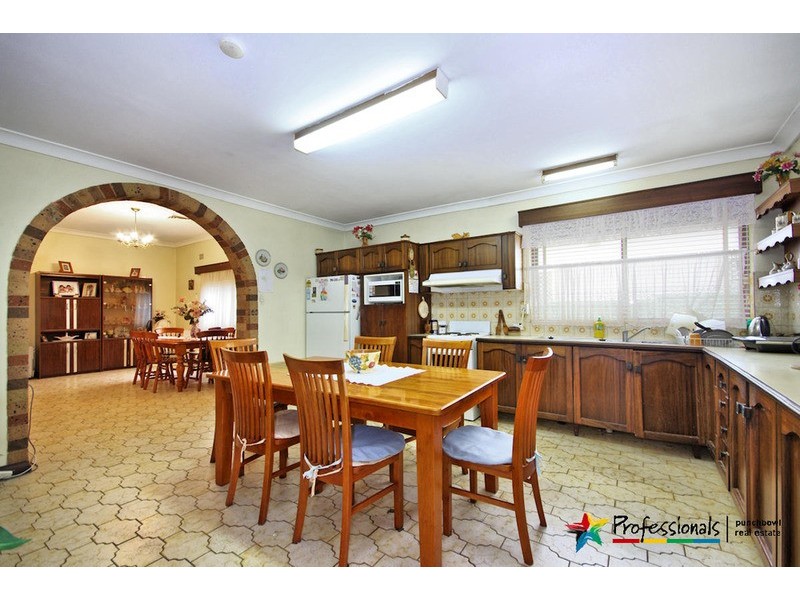 4 HENRY  Street, Punchbowl NSW 2196