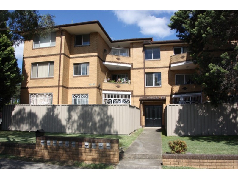 6/41 ROSEMONT Street, Punchbowl NSW 2196