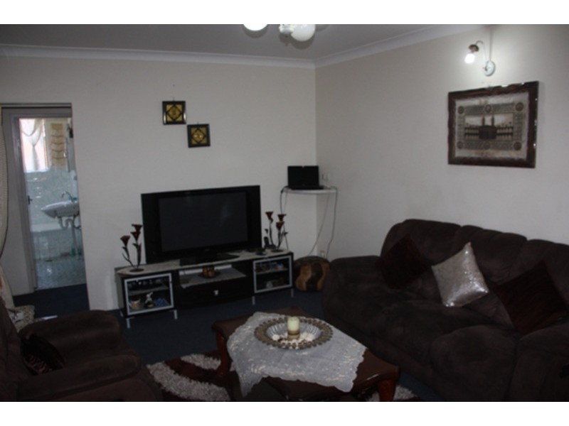 6/41 ROSEMONT Street, Punchbowl NSW 2196