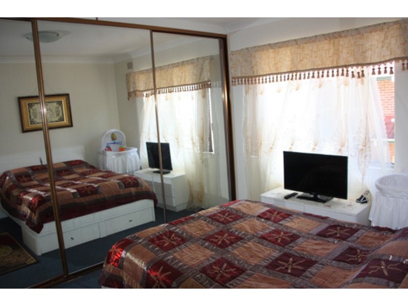 6/41 ROSEMONT Street, Punchbowl NSW 2196