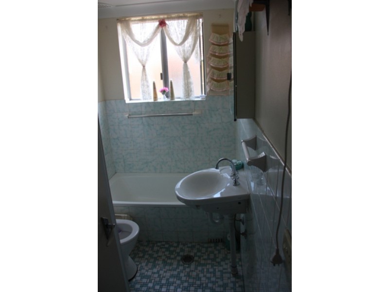 6/41 ROSEMONT Street, Punchbowl NSW 2196