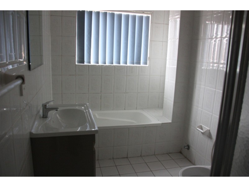 7/21-23 Highclere Avenue, Punchbowl NSW 2196