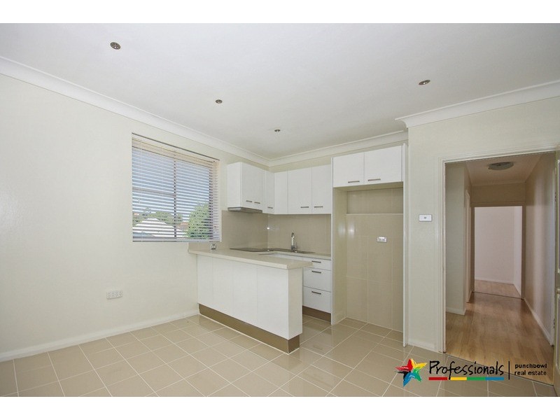 10/2 Lancelot Street, Punchbowl NSW 2196