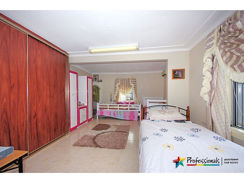 459 punchbowl Road, Greenacre NSW 2190