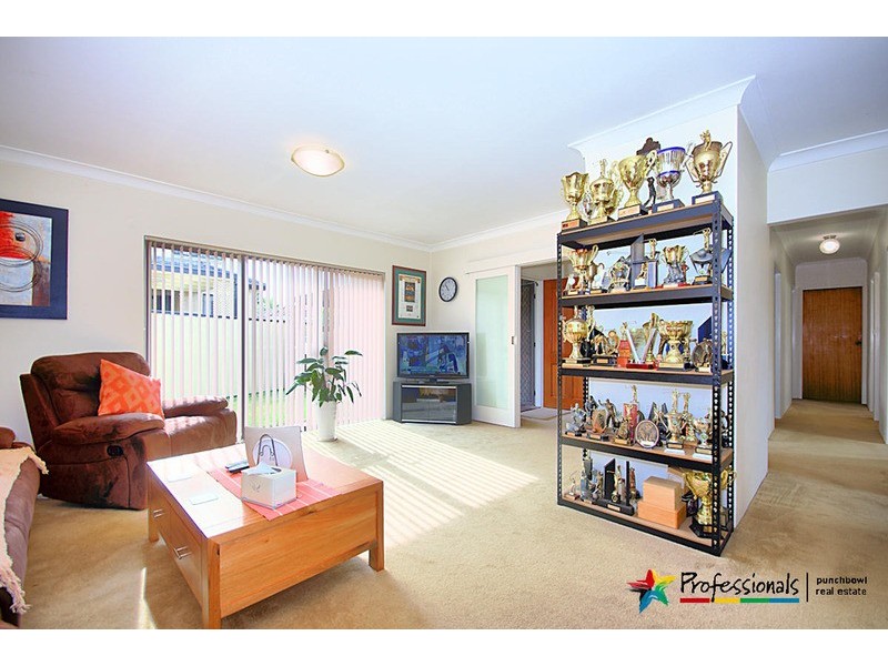 27 ILLAWONG Crescent, Greenacre NSW 2190