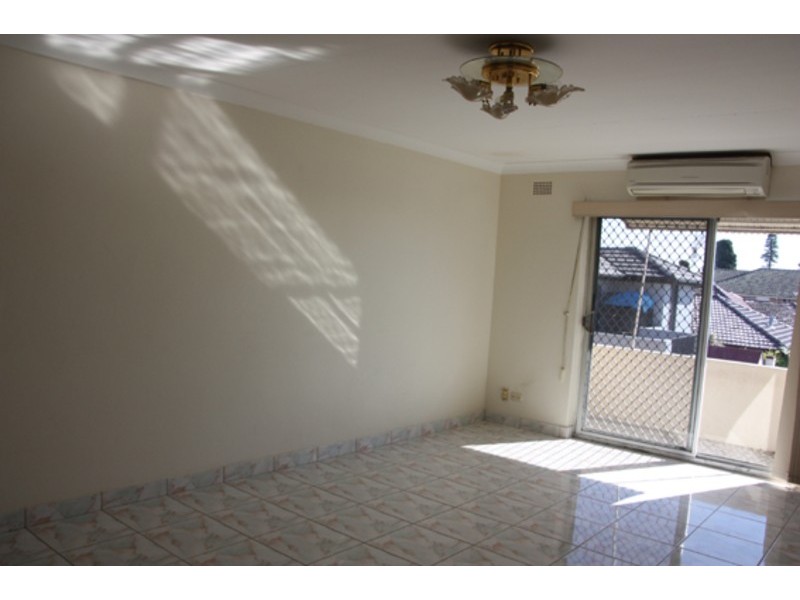 7/48 Broadway, Punchbowl NSW 2196