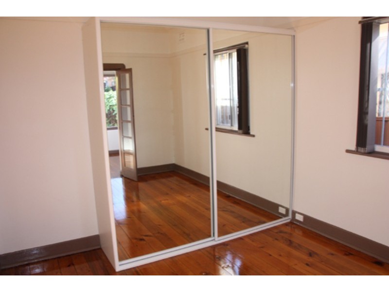 81 BROADWAY, Punchbowl NSW 2196