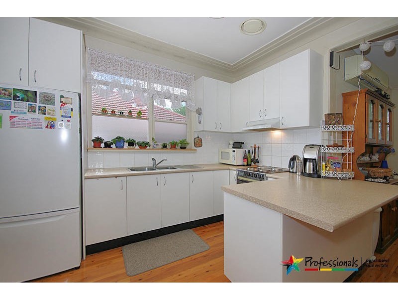 17 CHRISTIAN Road, Punchbowl NSW 2196