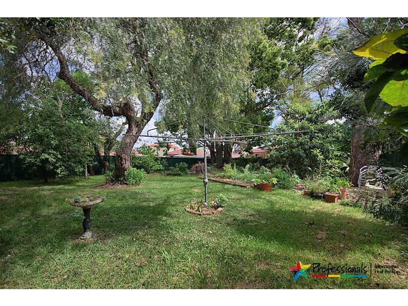 17 CHRISTIAN Road, Punchbowl NSW 2196