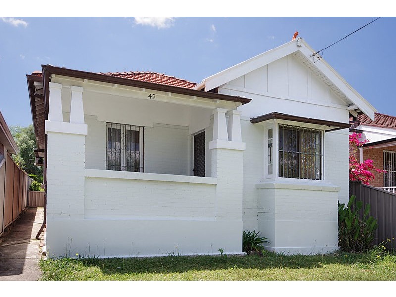 42 matthews Street, Punchbowl NSW 2196