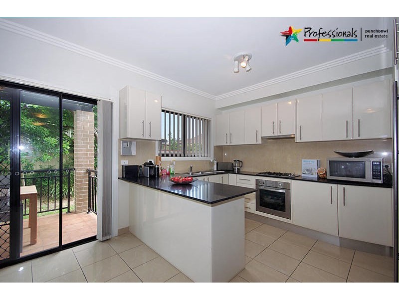 5/17 SUNSET Avenue, Bankstown NSW 2200