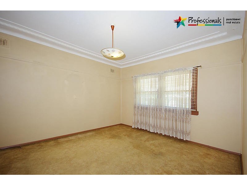 16 WEYLAND Street, Punchbowl NSW 2196