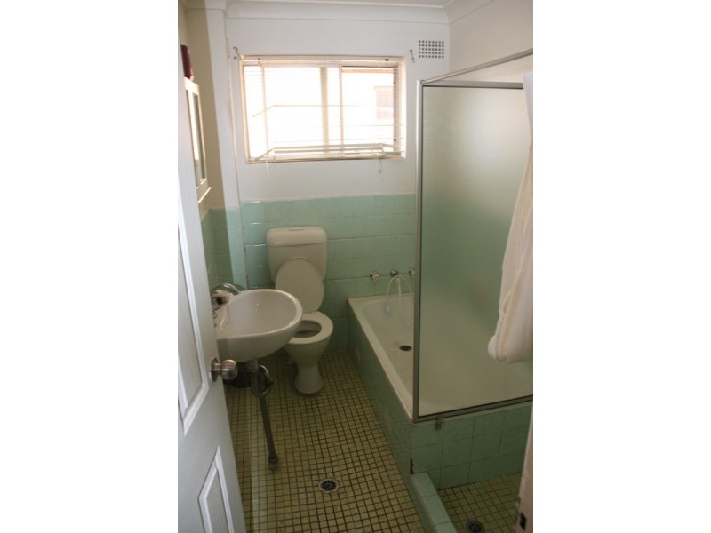 5/35 ROSEMONT Street, Punchbowl NSW 2196