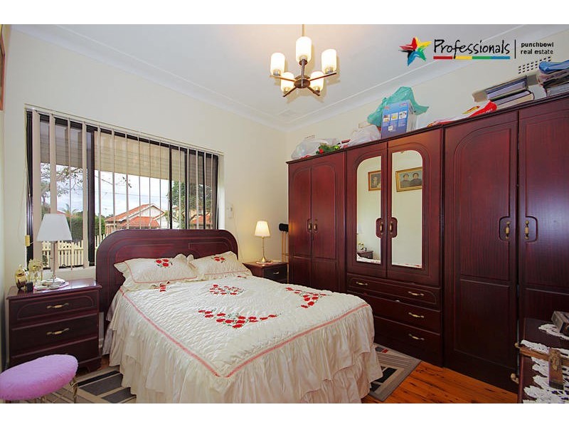 14 CARLTON Parade, Punchbowl NSW 2196