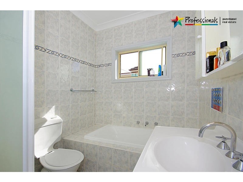 1/21 MONS Street, Condell Park NSW 2200