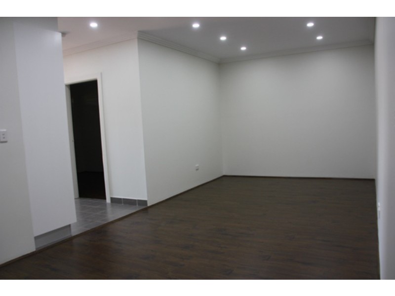 4/184 HALDON Street, Lakemba NSW 2195