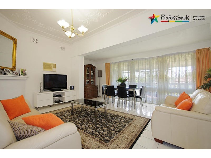 4 RAWSON Street, Wiley Park NSW 2195