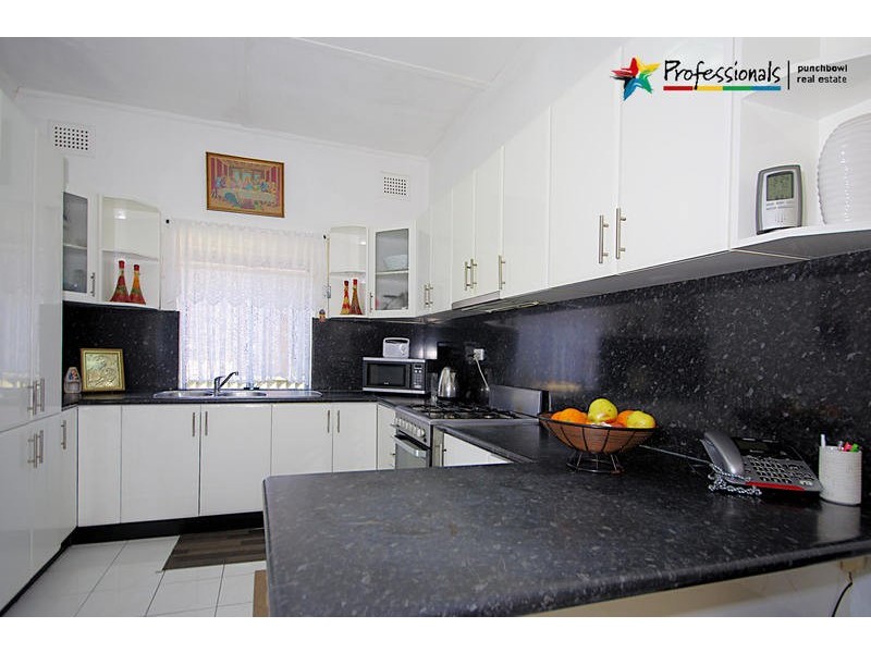 4 RAWSON Street, Wiley Park NSW 2195