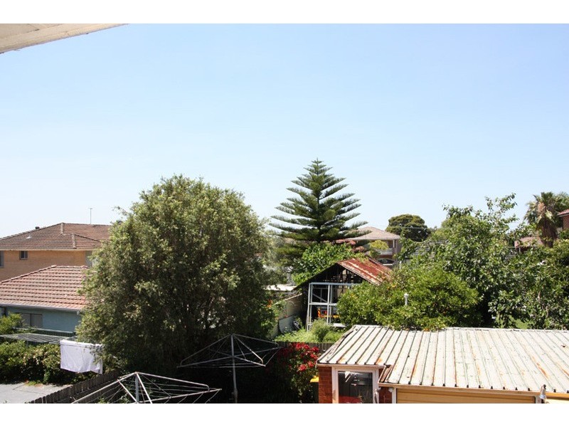 4/18 BROADWAY, Punchbowl NSW 2196