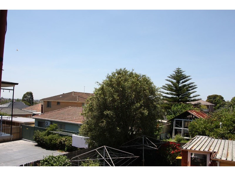 4/18 BROADWAY, Punchbowl NSW 2196