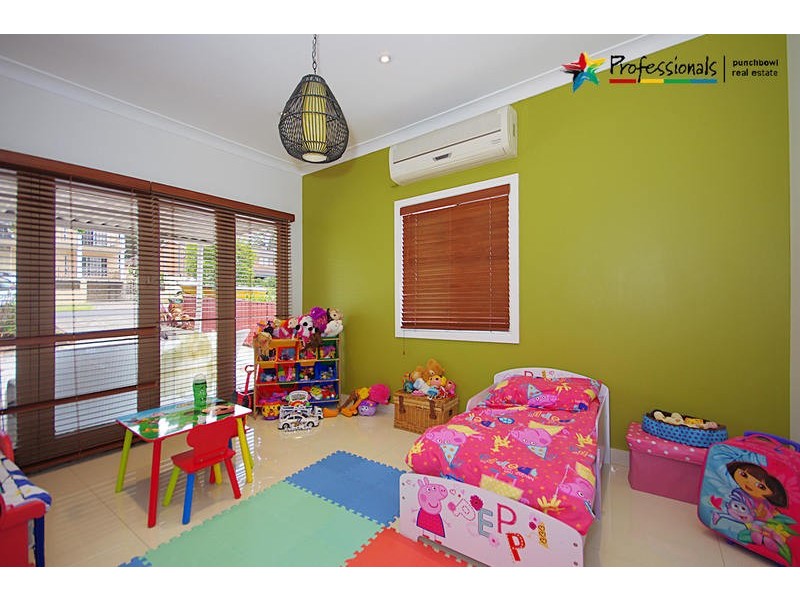 57 TOWNSEND Street, Condell Park NSW 2200