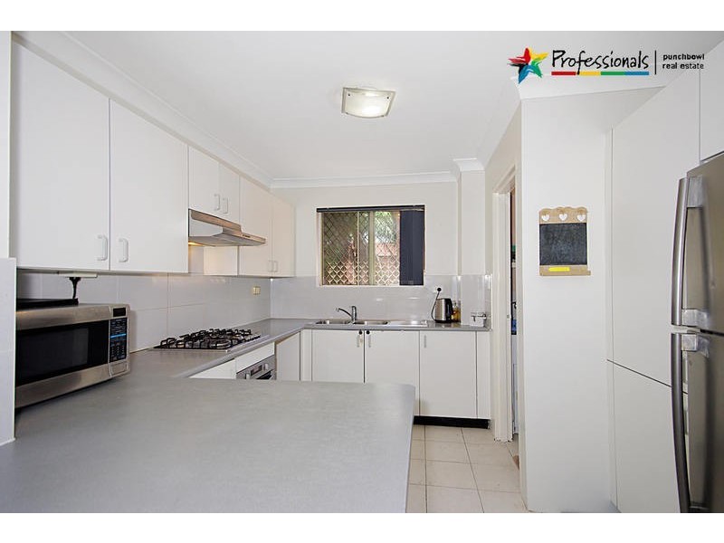 30/4-6 DELLWOOD Street, Bankstown NSW 2200