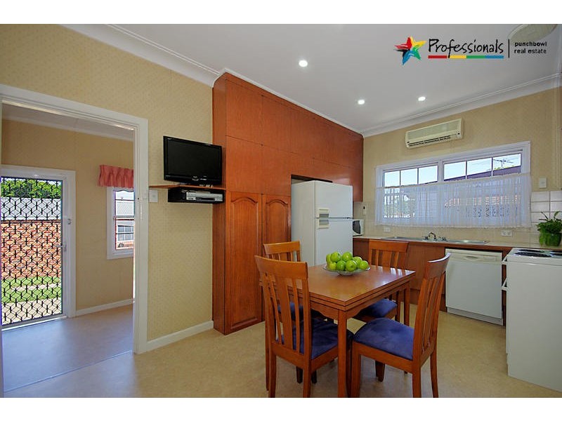 136 KARNE Street, Roselands NSW 2196
