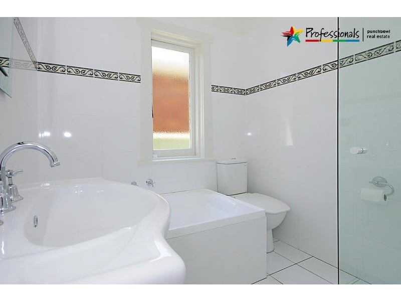 125 WONIORA Road, South Hurstville NSW 2221