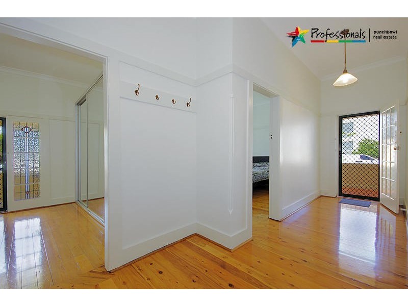 125 WONIORA Road, South Hurstville NSW 2221