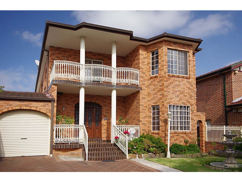 29 pentland Avenue, Roselands NSW 2196