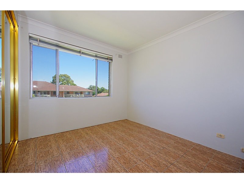 4/22 DENMAN Avenue, Wiley Park NSW 2195