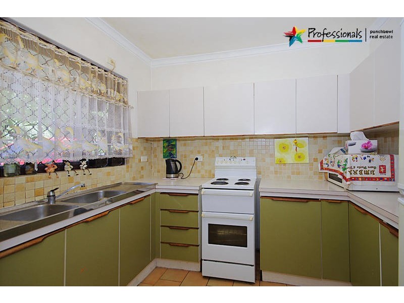 14/65 CHISWICK Road, Greenacre NSW 2190