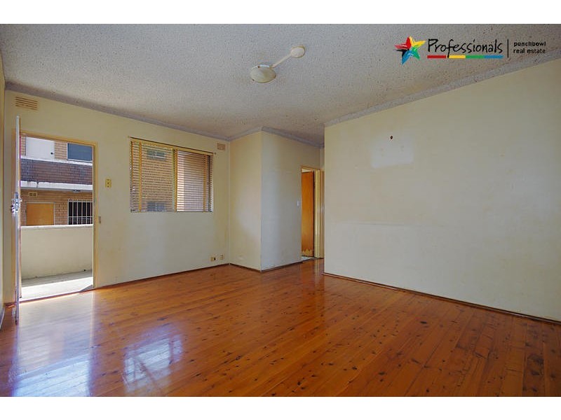 1/95 VICTORIA Road, Punchbowl NSW 2196