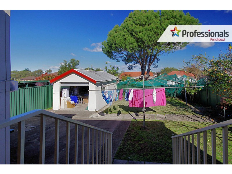 18 PARKLAND Avenue, Punchbowl NSW 2196