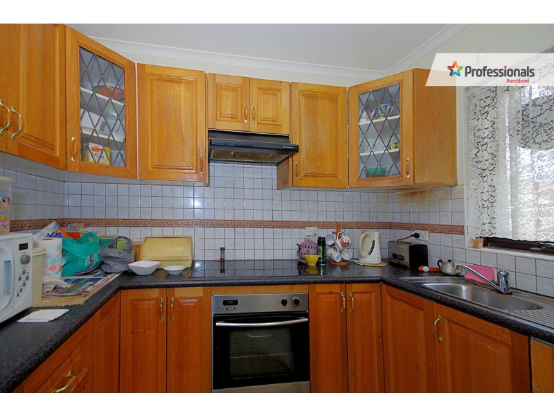 23/75 CHISWICK Road, Greenacre NSW 2190