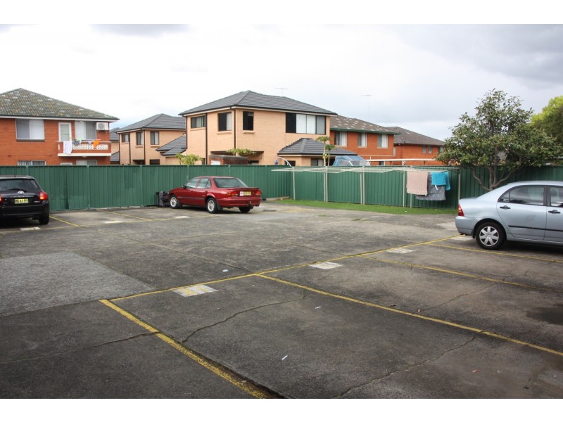 8/104 VICTORIA Road, Punchbowl NSW 2196