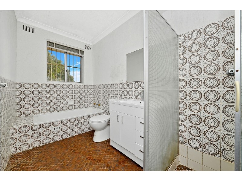 1/40 – 44 DENMAN Avenue, Wiley Park NSW 2195