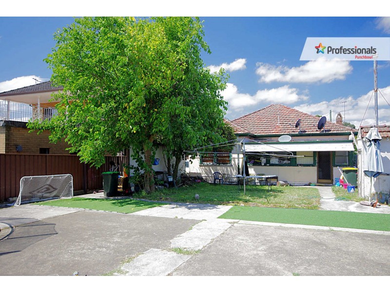 5 EWEN Street, Roselands NSW 2196